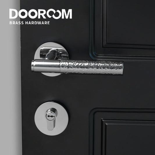 Dooroom Brass Door Lock Set Hammered Bright Silver Interior Bedroom Bathroom Double Wood Door Lever Dummy Passage Privacy Lock DOOROOM