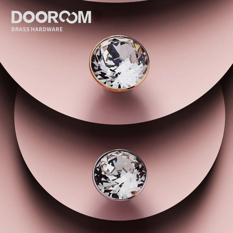 Dooroom Brass Furniture Handles Crystal Wardrobe Dresser Cupboard Cabinet Door Drawer Shoe Box Pulls European Light Luxury Knobs DOOROOM
