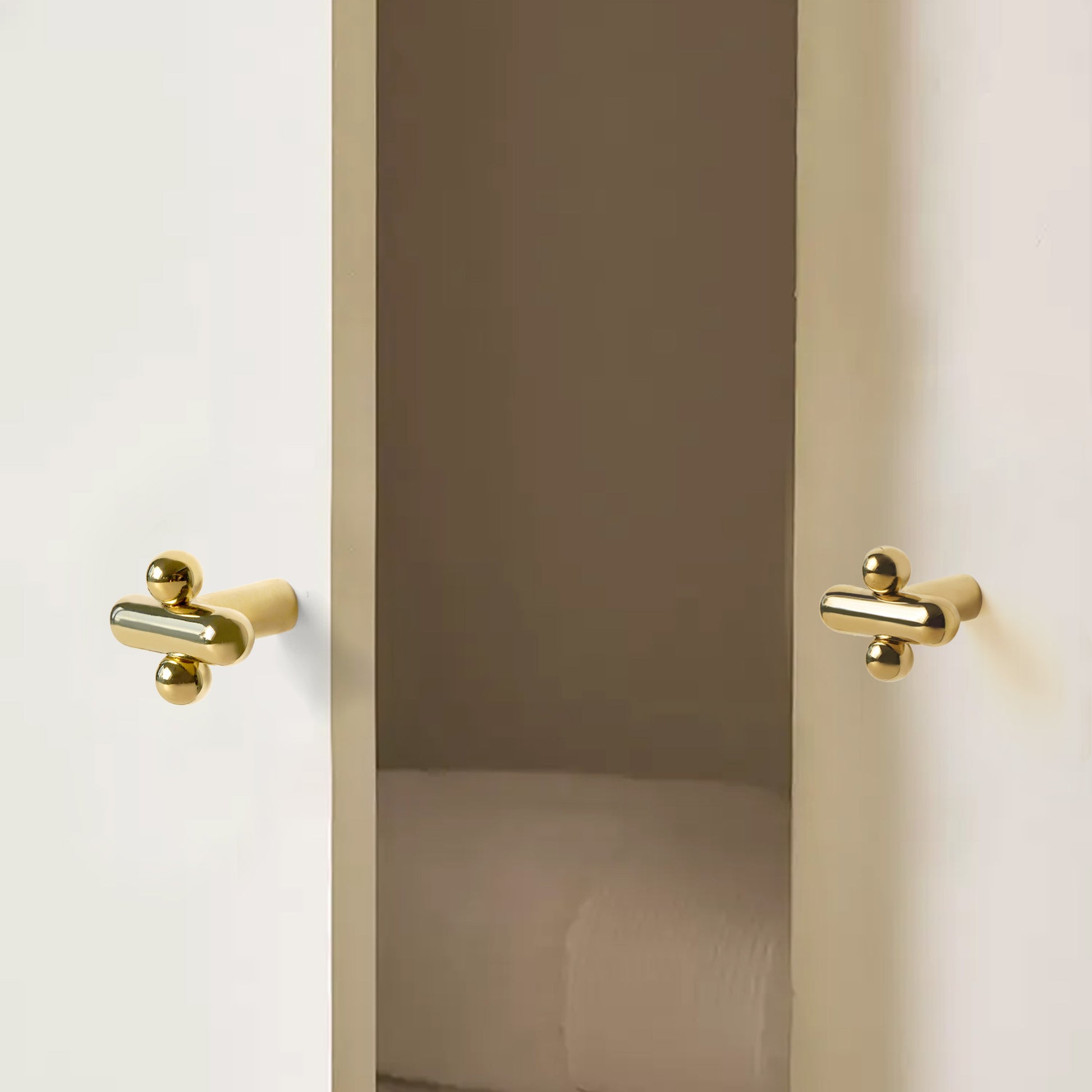 Set of 6 1-1/5" Length Bar Knobs DOOROOM