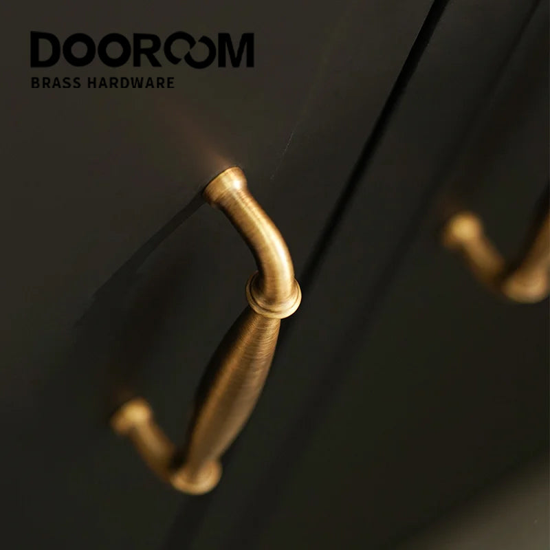 Dooroom Brass Furniture Handles Retro Antique Bronze Kitchen Cabinet Drawer Knob Modern Drawer Pull Handle Hardware Accessoires DOOROOM