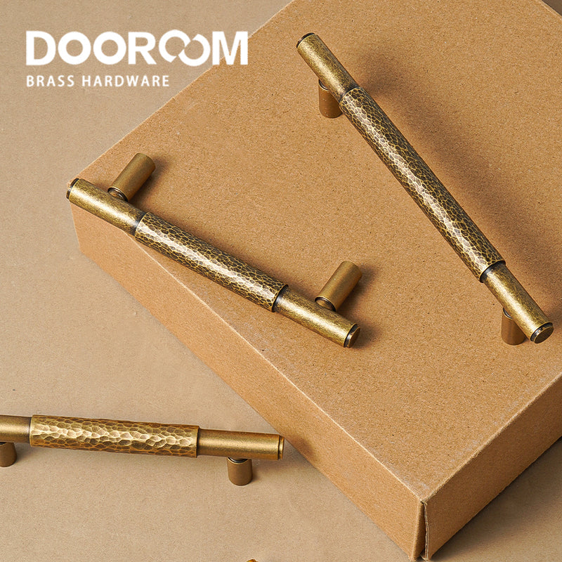 Dooroom Brass Pull Furniture Handles Modern Hammered Yellow Bronze Higher Quality Cupboard Wardrobe Dresser Drawer Cabinet Knobs DOOROOM