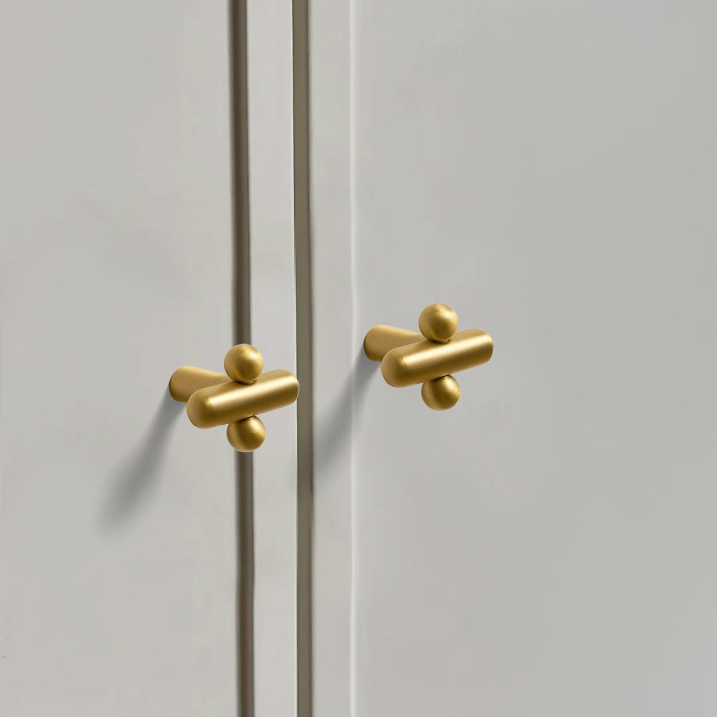Set of 6 1-1/5" Length Bar Knobs DOOROOM