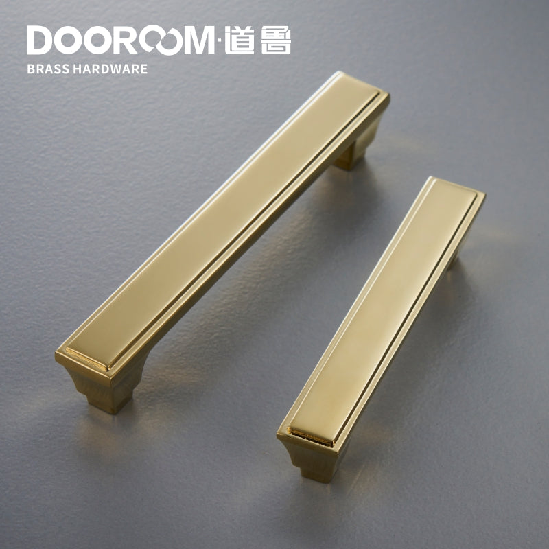 Dooroom Brass Furniture Handles Modern American Shiny Gold PVD Pulls Wardrobe Dresser Cupboard Cabinet Drawer Show Box Knobs DOOROOM