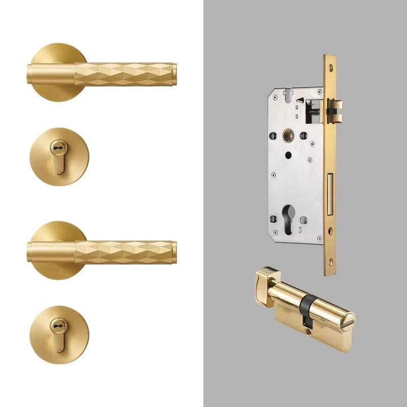 Dooroom Brass Hammered Door Lock Set Interior Bedroom Bathroom Double Wood Door Lever Set Dummy Privacy Passage Key Escutcheon DOOROOM