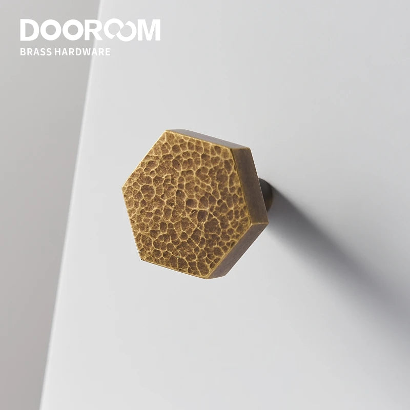 Dooroom Brass Furniture Handles Modern Hammered Round Hexagon Pulls Wardrobe Dresser Cupboard Cabinet Drawer Wine Bar Knobs DOOROOM