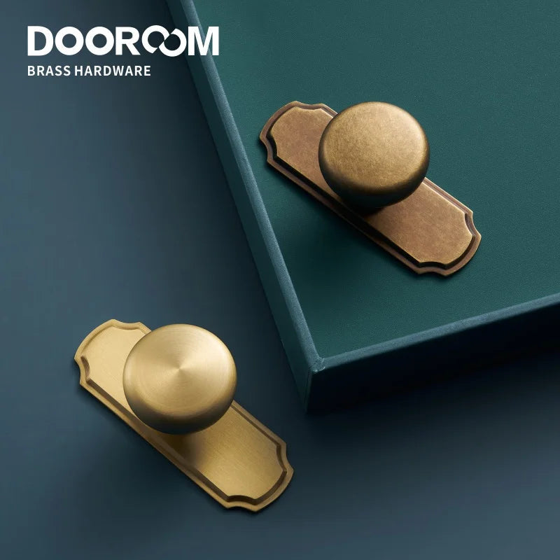 Dooroom Brass Furniture Handles Matt Nickel Yellow Bronze Pulls With Base Cupboard Wardrobe Dresser Shoe Box Drawer Cabinet Knob DOOROOM