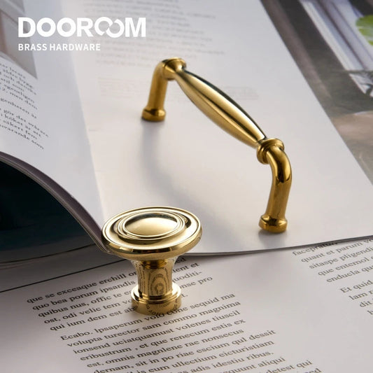 Dooroom Brass Furniture Handles Light Luxury European Gold Chrome Pulls Wardrobe Dresser Cupboard Cabinet Drawer Wine Bar Knobs DOOROOM