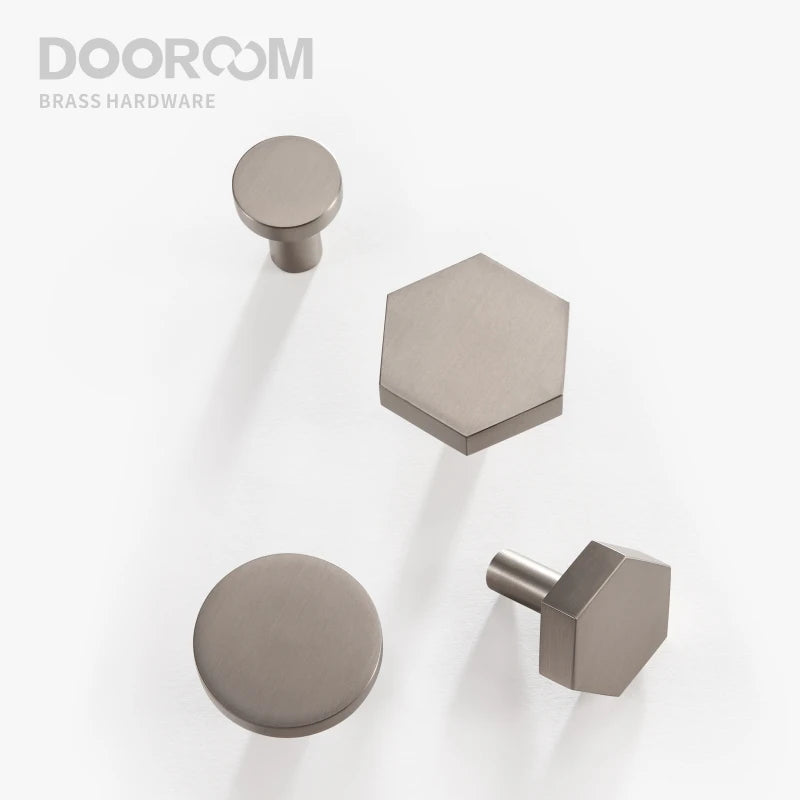 Dooroom Brass Furniture Handles Modern Brushed Nickel Silver Pulls Wardrobe Dresser Cupboard Cabinet Drawer Wine Bar Knobs Fr DOOROOM