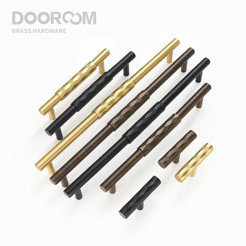 Dooroom Brass Furniture Handles Modern Italian Style Hammered Pulls T-bar Cupboard Wardrobe Dresser Shoe Box Drawer Cabinet Knob DOOROOM