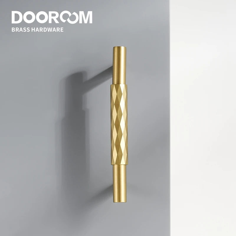Dooroom Brass Furniture Handles Modern Italian Style Hammered Pulls T-bar Cupboard Wardrobe Dresser Shoe Box Drawer Cabinet Knob DOOROOM