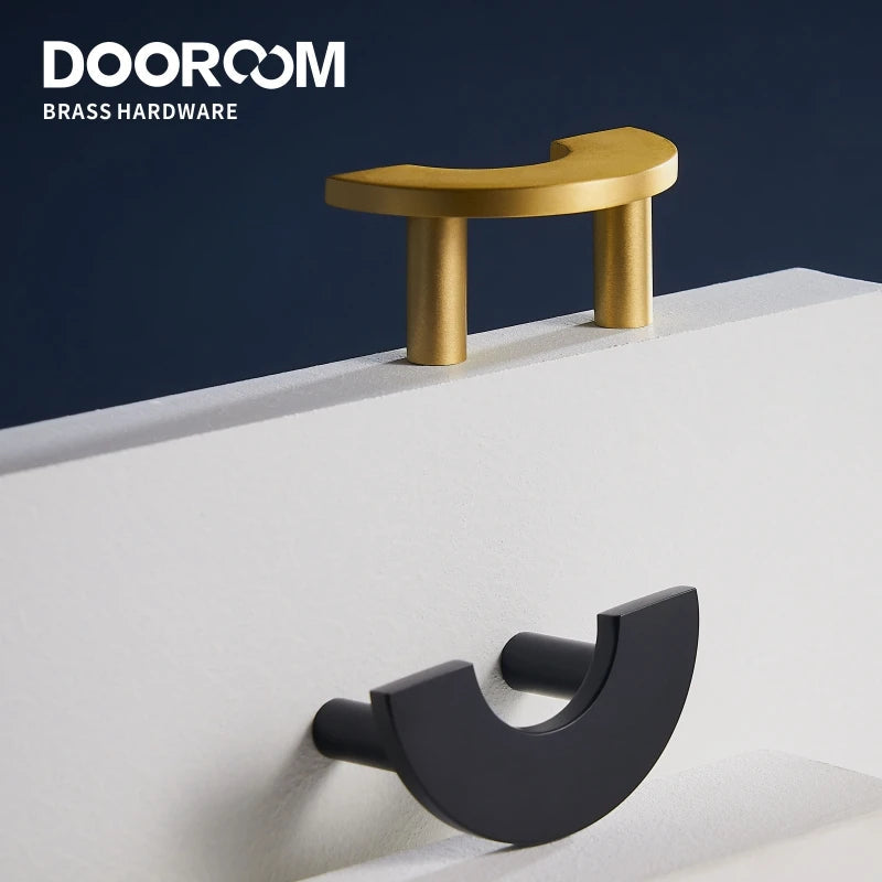 Dooroom Brass Furniture Handles Modern Light Luxury Semi Circle Pulls Wardrobe Dresser Cupboard Cabinet Drawer half moon Knobs DOOROOM