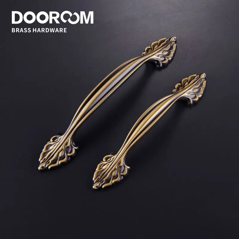 Dooroom Brass European Furniture Handles Antique American Drawer Cabinet Door Wardrobe Dresser Cupboard Pulls Gold Knobs DOOROOM