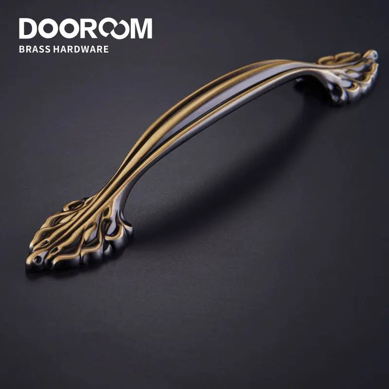Dooroom Brass European Furniture Handles Antique American Drawer Cabinet Door Wardrobe Dresser Cupboard Pulls Gold Knobs DOOROOM