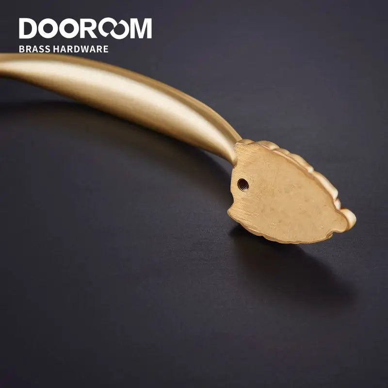 Dooroom Brass European Furniture Handles Antique American Drawer Cabinet Door Wardrobe Dresser Cupboard Pulls Gold Knobs DOOROOM