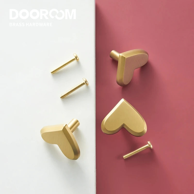 Dooroom Brass Heart Shaped Furniture Handles Wardrobe Dresser Cupboard Cabinet Drawer Shoe Box Knobs Clothes Hangers Wall Hooks DOOROOM
