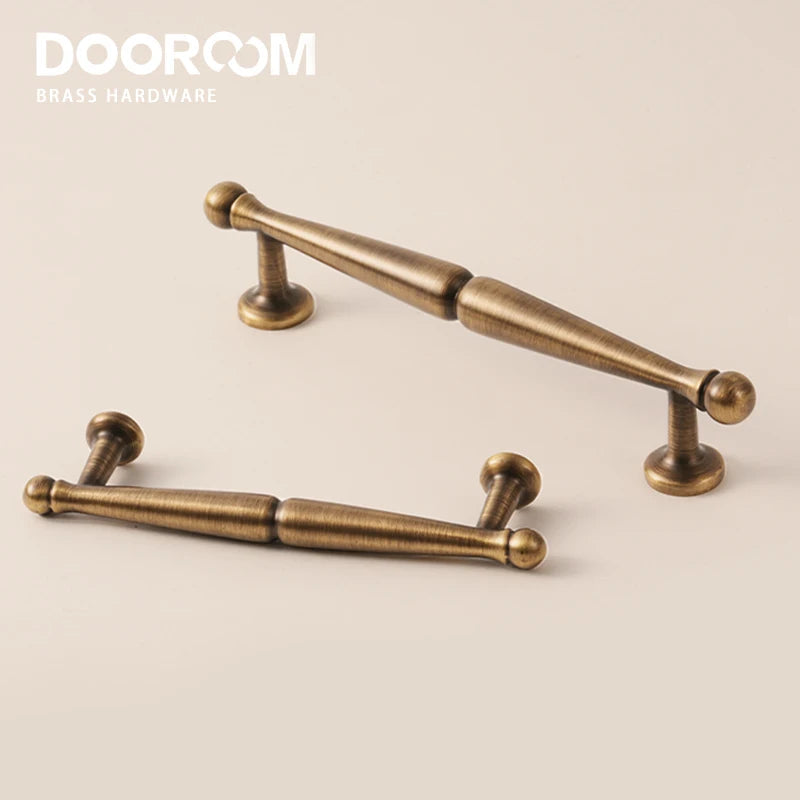 Dooroom Brass Pulls Furniture Handles Retro Style Home Brass Wardrobe Dresser Cupboard Cabinet Drawer Kitchen Accessories Pulls DOOROOM