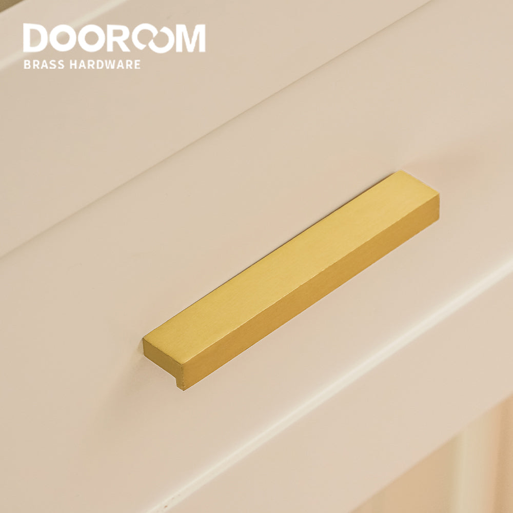 Dooroom Brass Hold Hands Furniture Handles Wardrobe Dresser Cupboard Cabinet Door Drawer Pulls Knobs Hardware Tools DOOROOM