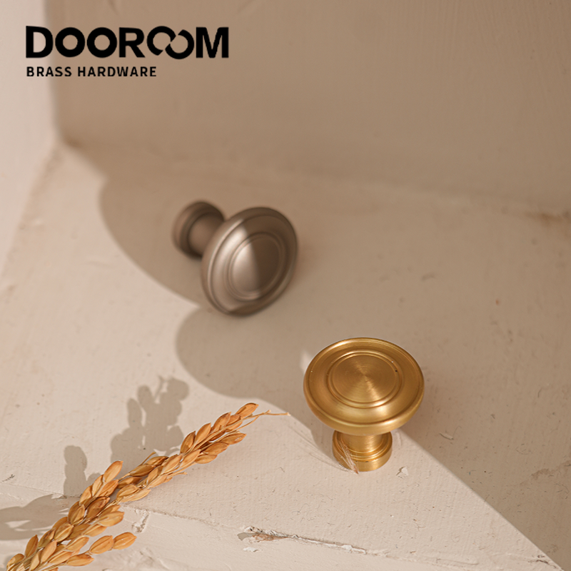 Dooroom Brass Handles Wardrobe Dresser Cupboard Cabinet Door Drawer Furniture Pulls Simple European Knobs Cabinet Accessories DOOROOM