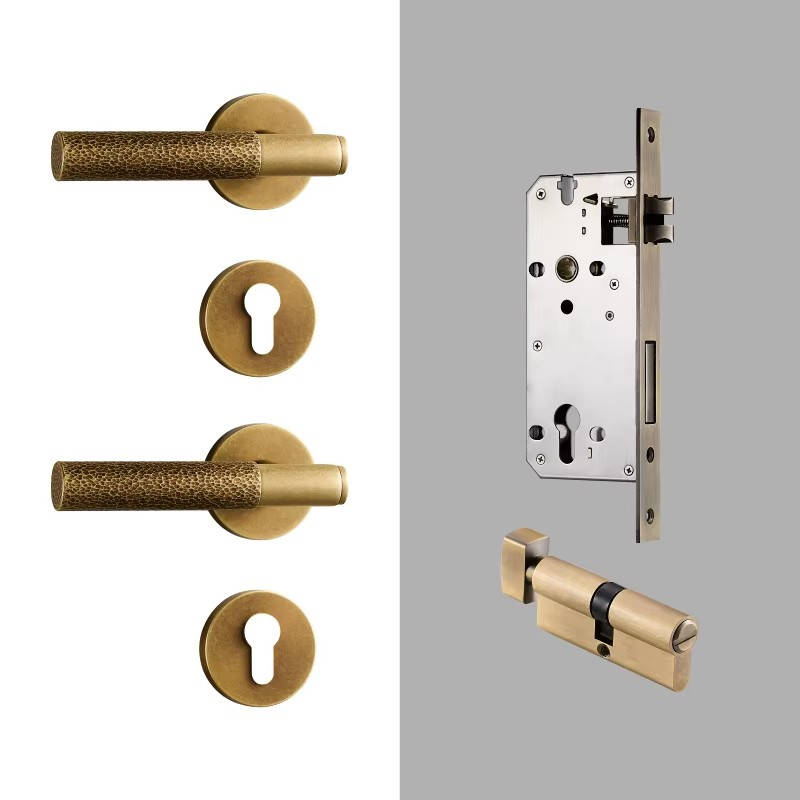 Dooroom Brass Door Lock Set Hammered Gold Yellow Bronze Interior Bedroom Bathroom Double Wood Door Lever Dummy Passage Privacy DOOROOM