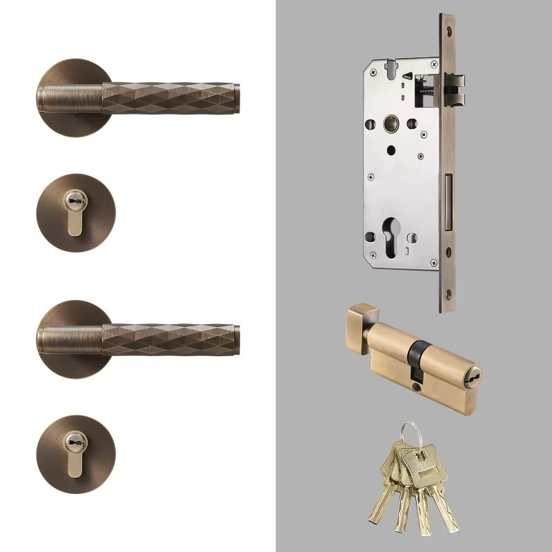 Dooroom Brass Hammered Door Lock Set Interior Bedroom Bathroom Double Wood Door Lever Set Dummy Privacy Passage Key Escutcheon DOOROOM